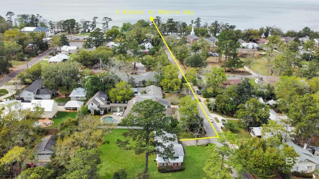 110 Fig Avenue, Fairhope, AL 36532