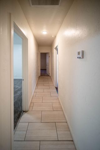 707 W Sonora Avenue, Tulare, CA 93274