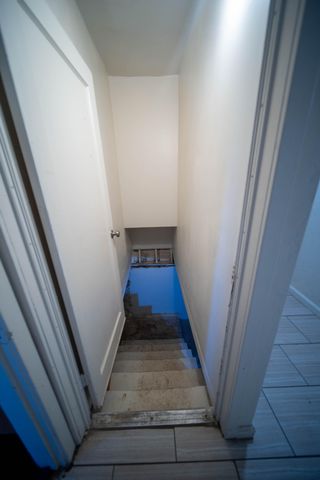 707 W Sonora Avenue, Tulare, CA 93274