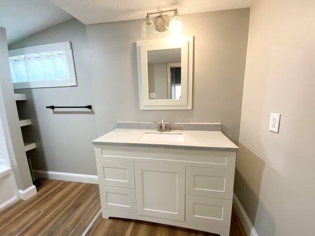 925 W Mount Vernon Street, Springfield, MO 65806