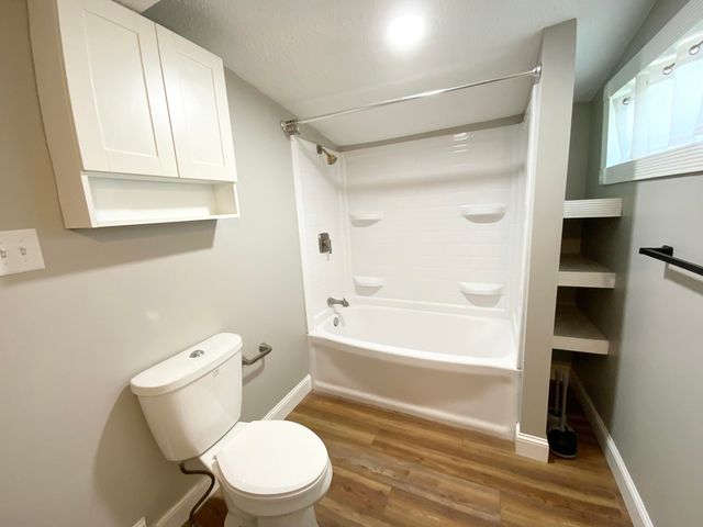 925 W Mount Vernon Street, Springfield, MO 65806