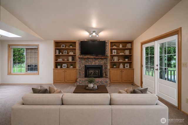 2301 30th Street, Anacortes, WA 98221