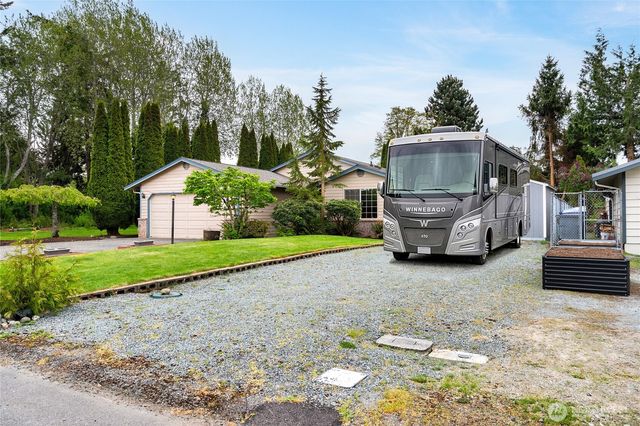 2301 30th Street, Anacortes, WA 98221