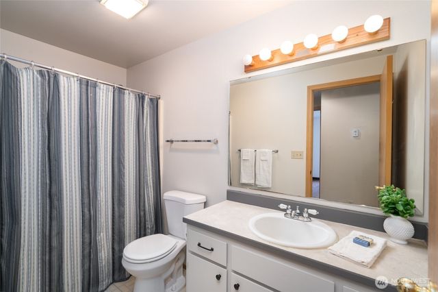 2301 30th Street, Anacortes, WA 98221