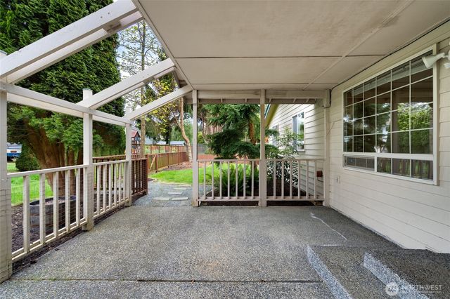 2301 30th Street, Anacortes, WA 98221