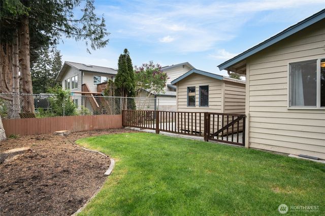 2301 30th Street, Anacortes, WA 98221