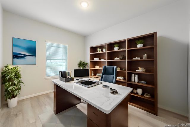 100 Jessica Knoll, San Antonio, TX 78253