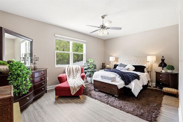 5256 MEADOW SONG DRIVE, Okahumpka, FL 34762