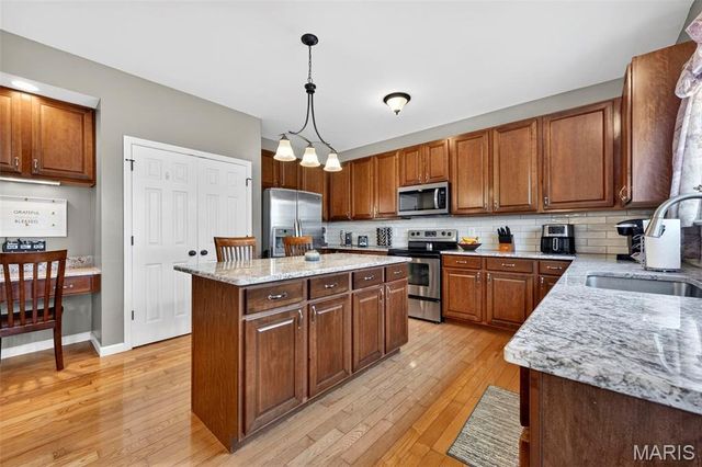 42 Riverdell Court, Wentzville, MO 63385