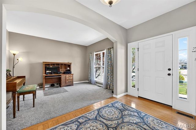 42 Riverdell Court, Wentzville, MO 63385