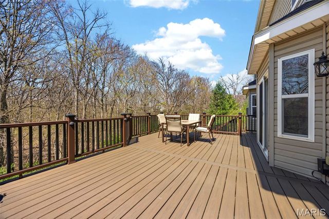 42 Riverdell Court, Wentzville, MO 63385