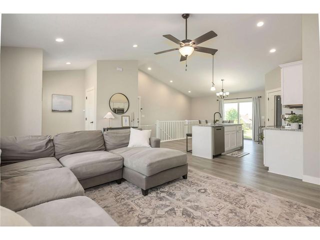 844 Jack Pine Trail, Somerset, WI 54025