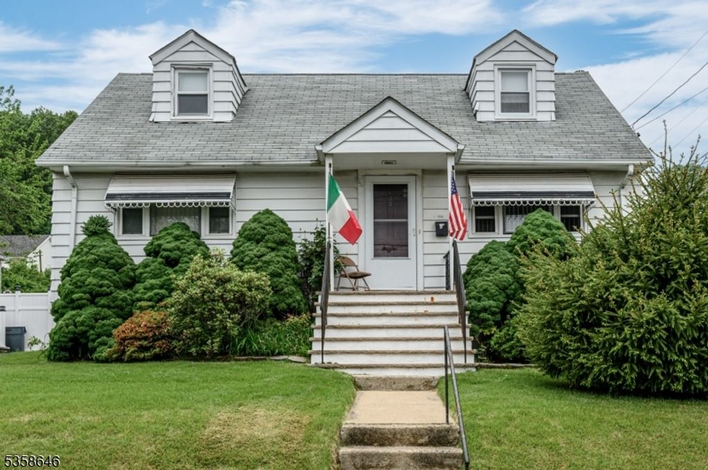 135 Chatham Ave, Paterson City, NJ 07502