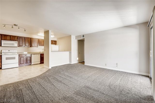 5224 River Glen Drive 446, Las Vegas, NV 89103