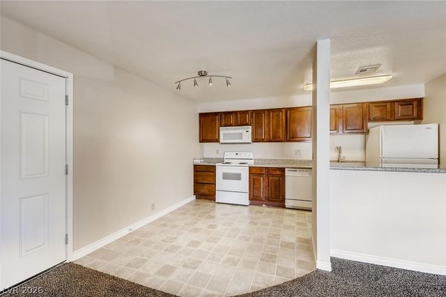 5224 River Glen Drive 446, Las Vegas, NV 89103