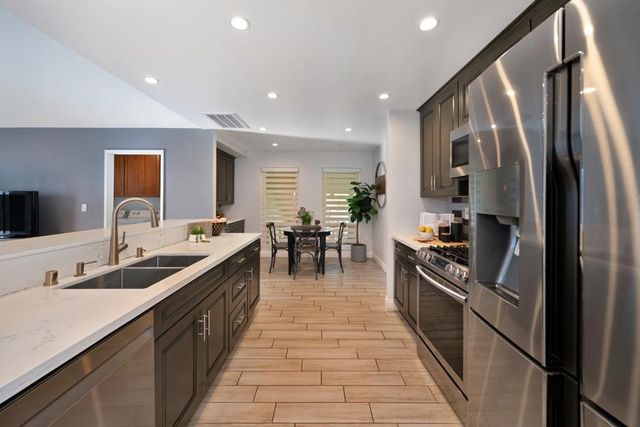 4900 Stonewood Ct, Fair Oaks, CA 95628