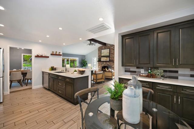 4900 Stonewood Ct, Fair Oaks, CA 95628