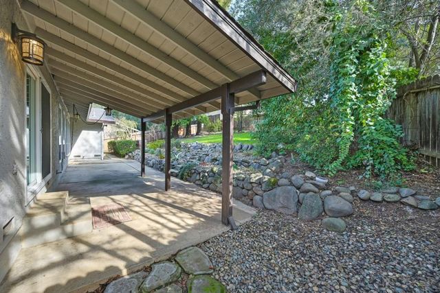 4900 Stonewood Ct, Fair Oaks, CA 95628