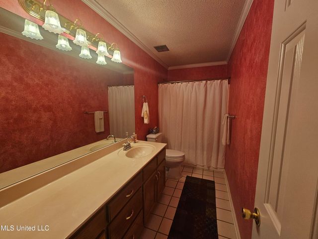 1495 Holly Springs Road, Hernando, MS 38632