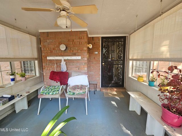 1495 Holly Springs Road, Hernando, MS 38632