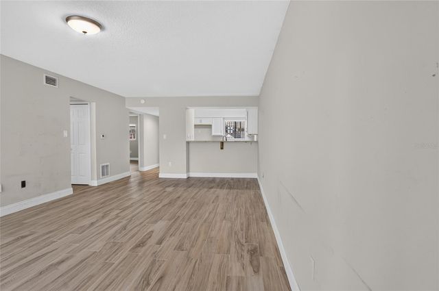 145 SCOTTSDALE SQUARE, Winter Park, FL 32792