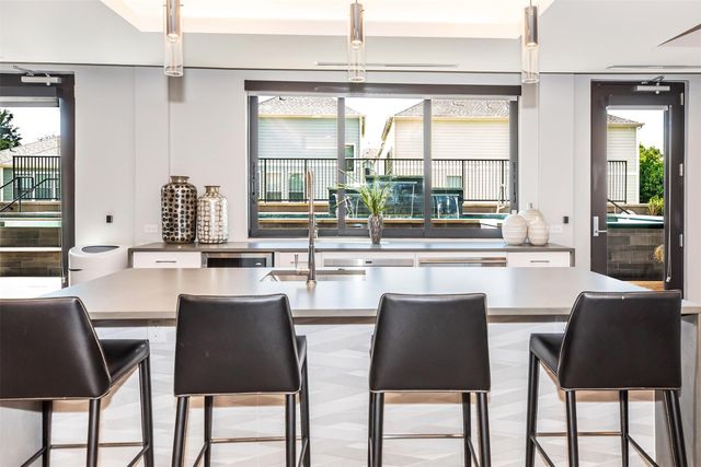 7450 Coronado Avenue 707, Dallas, TX 75214