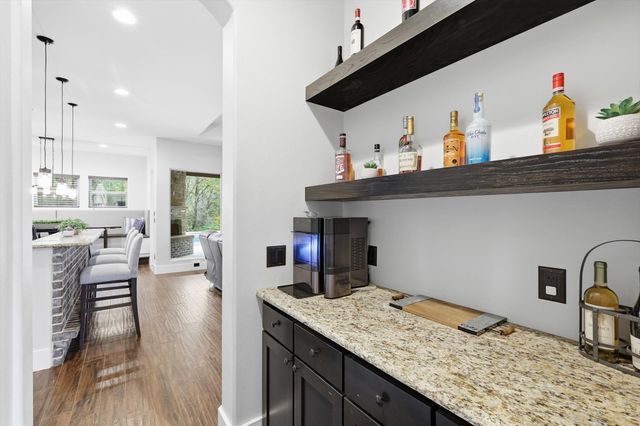 11236 Brady Oaks Court, Fort Worth, TX 76135