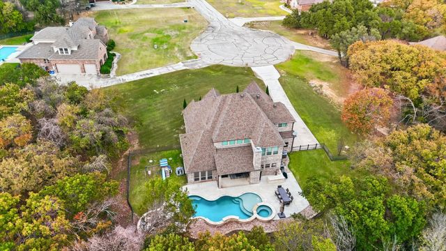11236 Brady Oaks Court, Fort Worth, TX 76135
