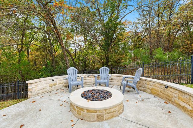 11236 Brady Oaks Court, Fort Worth, TX 76135