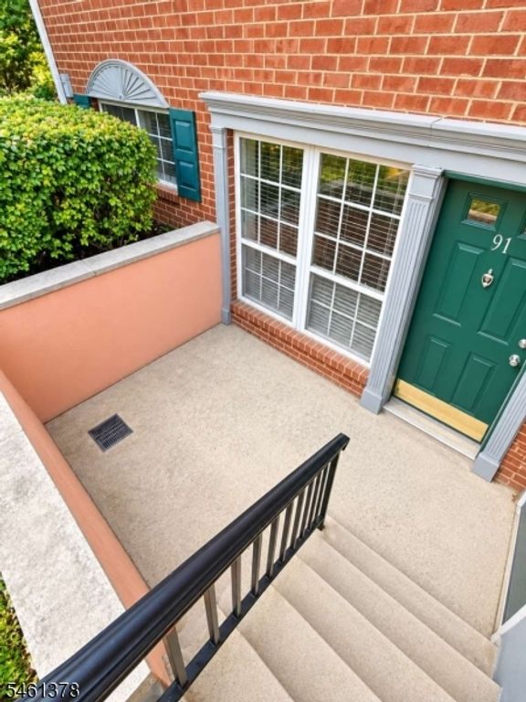91 Callahan Ct, Newark City, NJ 07103 — photo 2