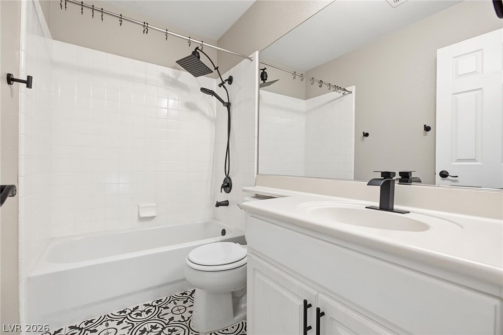 1619 Silver Falls Avenue, Las Vegas, NV 89123 — photo 4