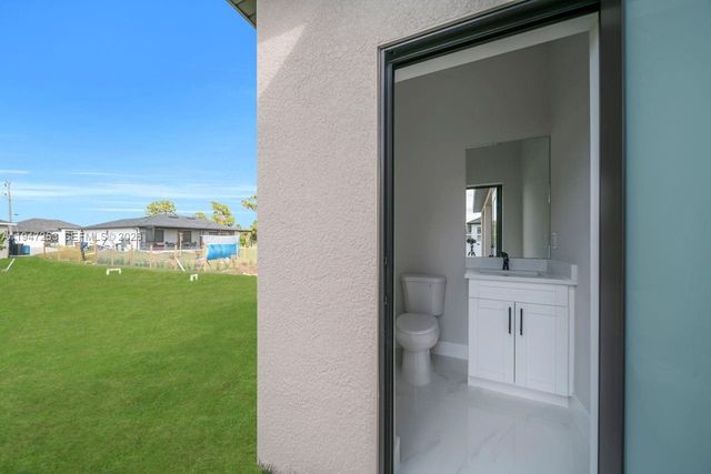 3402 15th ST SW, Lehigh Acres, FL 33976