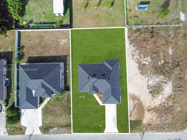 3402 15th ST SW, Lehigh Acres, FL 33976