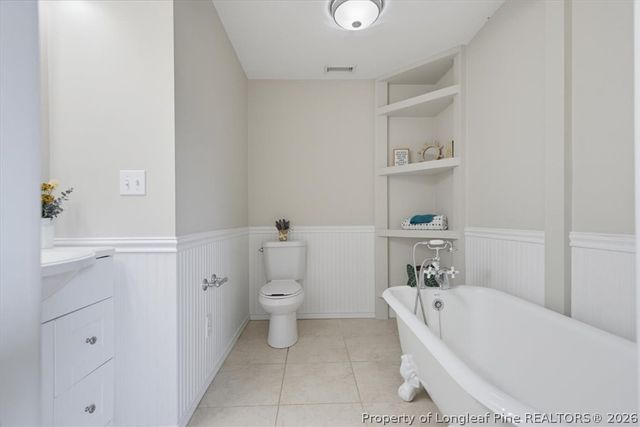 6941 Melbourne Drive, Fayetteville, NC 28314