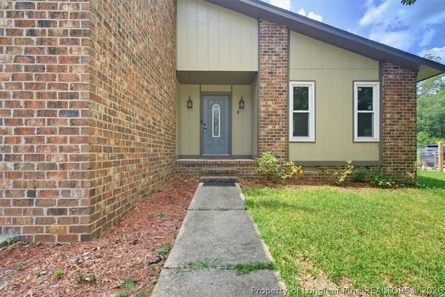 6941 Melbourne Drive, Fayetteville, NC 28314