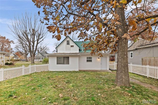 309 S Euclid Avenue, Marissa, IL 62257