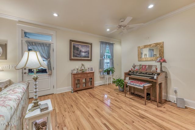 45 Walton Street, Jonesborough, TN 37659