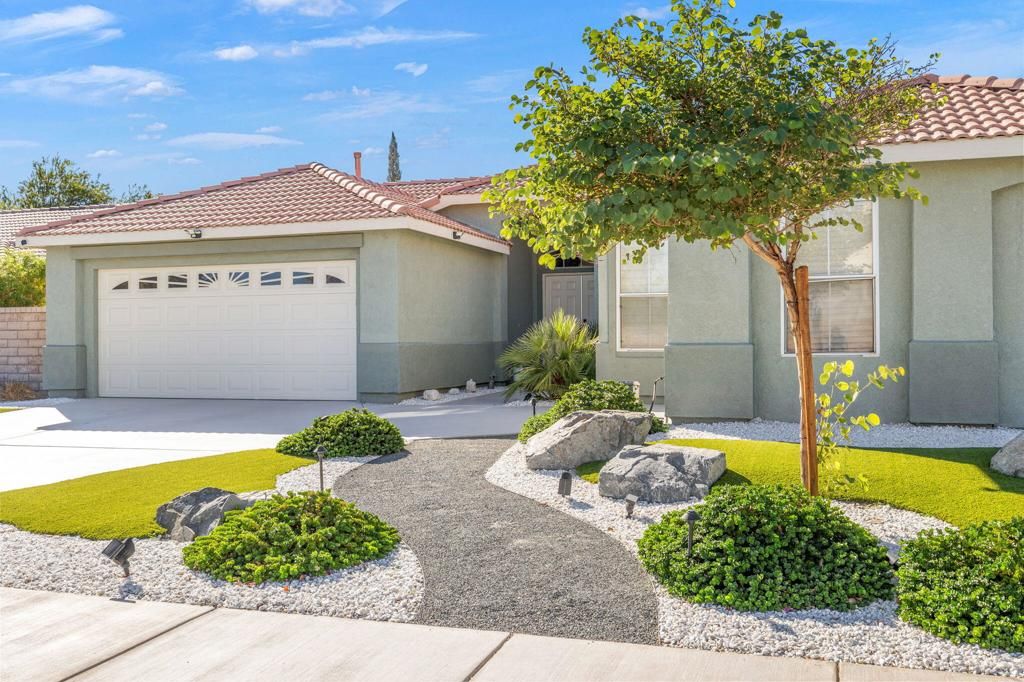 73581 Heatherwood Drive, Palm Desert, CA 92211