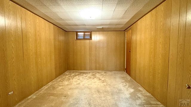 2127 Ridgewood Ln, Pueblo, CO 81005