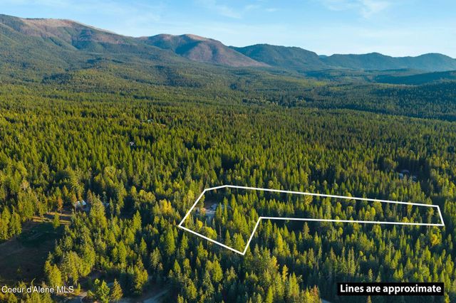 400 High Rd, Sandpoint, ID 83864