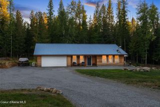400 High Rd, Sandpoint, ID 83864