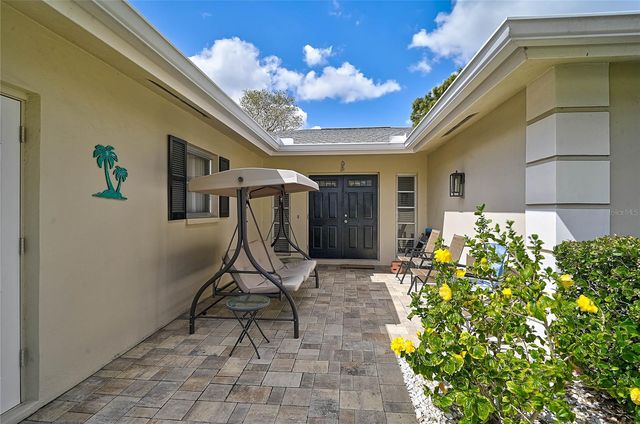 7128 W COUNTRY CLUB DRIVE N, Sarasota, FL 34243