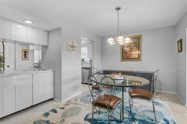 7128 W COUNTRY CLUB DRIVE N, Sarasota, FL 34243