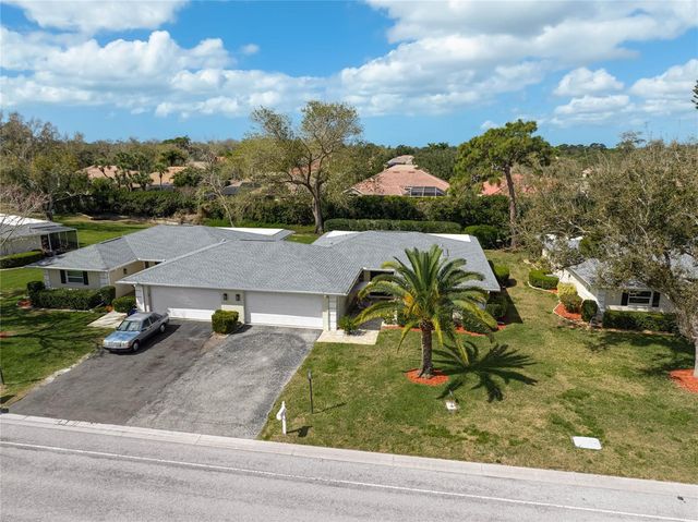 7128 W COUNTRY CLUB DRIVE N, Sarasota, FL 34243
