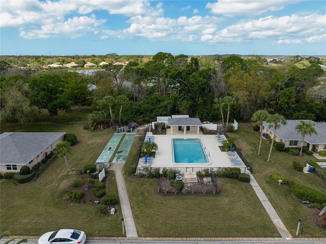 7128 W COUNTRY CLUB DRIVE N, Sarasota, FL 34243