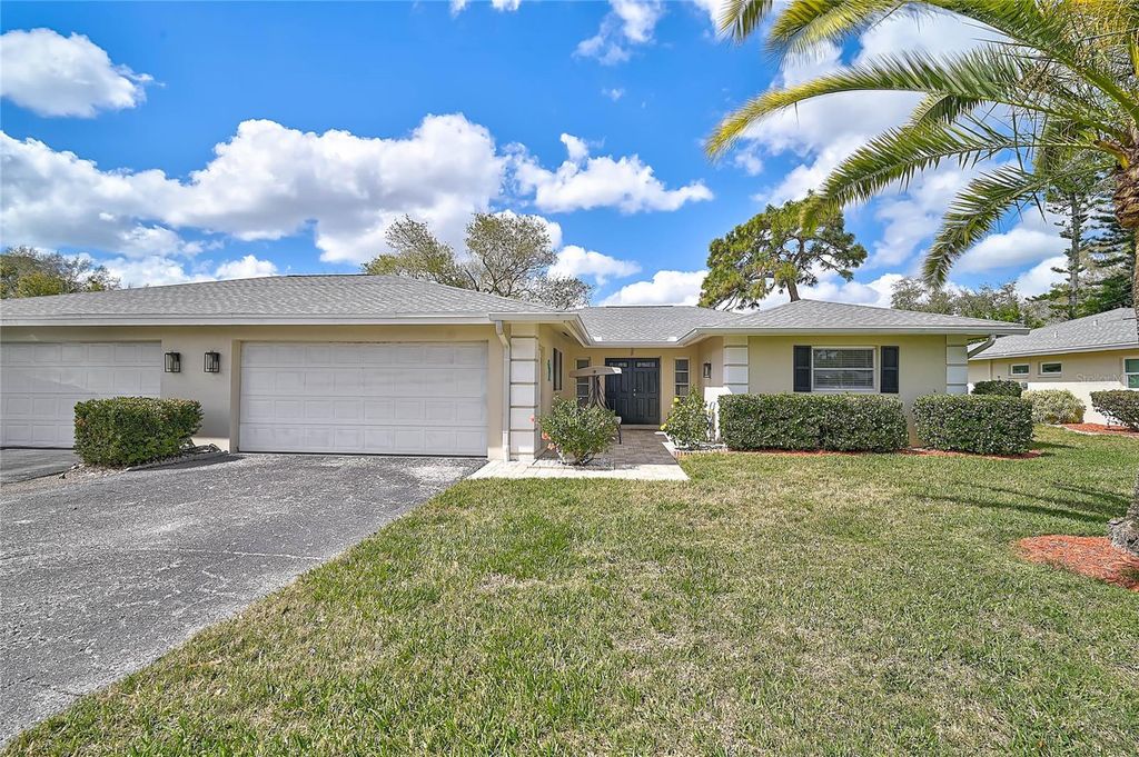 7128 W COUNTRY CLUB DRIVE N, Sarasota, FL 34243