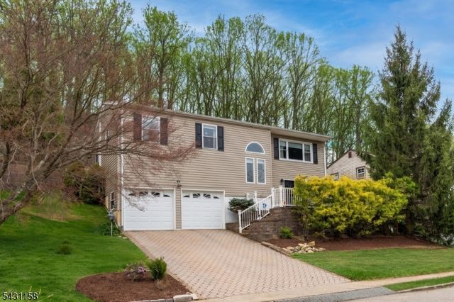 54 Highview Ter, Rockaway Twp., NJ 07801