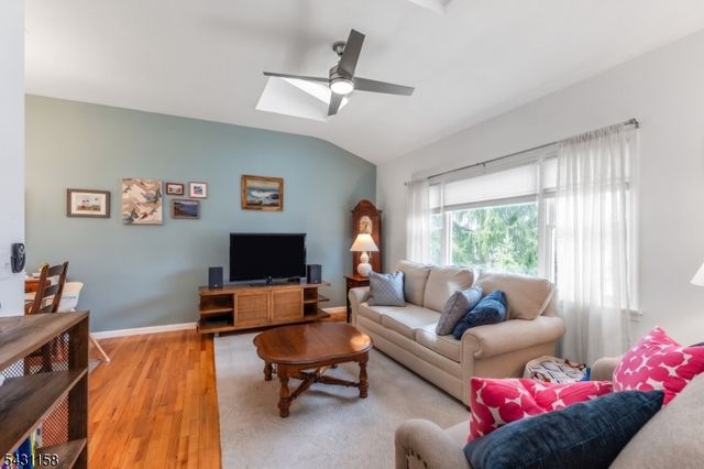 54 Highview Ter, Rockaway Twp., NJ 07801
