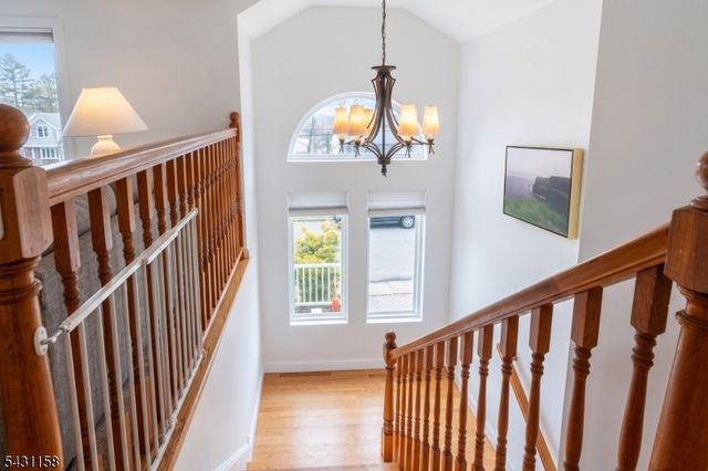 54 Highview Ter, Rockaway Twp., NJ 07801