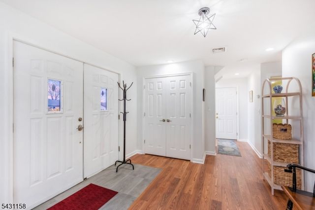 54 Highview Ter, Rockaway Twp., NJ 07801